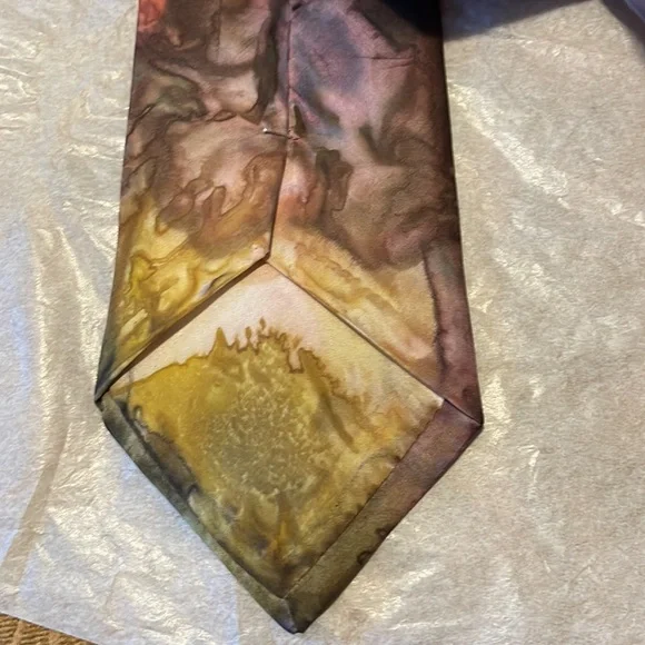 Used silk tie - Picture 3 of 8